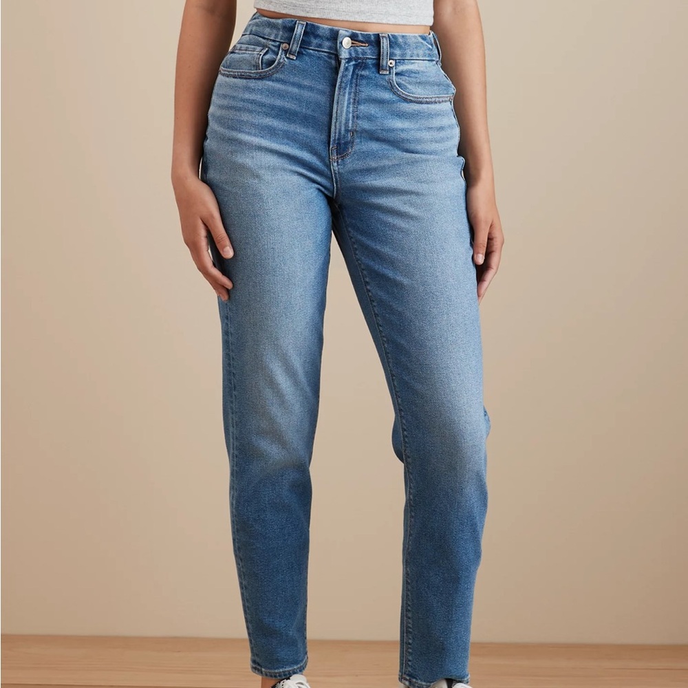 American Eagle Stretch Curvy Mom Jeans Blue Size 6